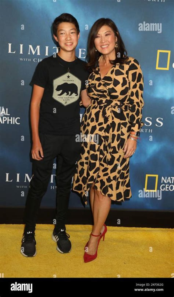 Discover The Heart Of Juju Chang's Family Life