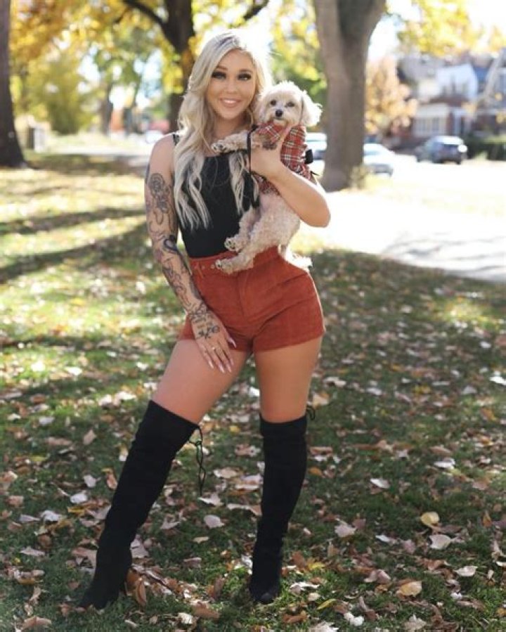 Unveiling The Enchanting World Of "Kalis Rose": Discoveries And Insights